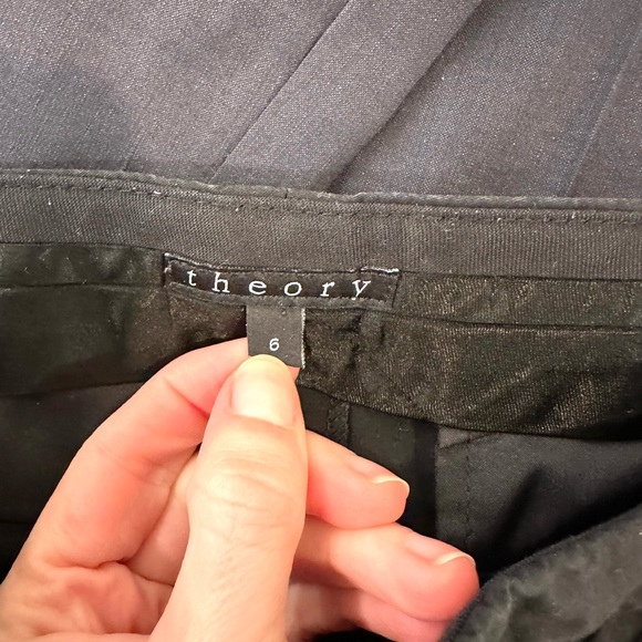 Theory cropped pants capri - Picture 7 of 9